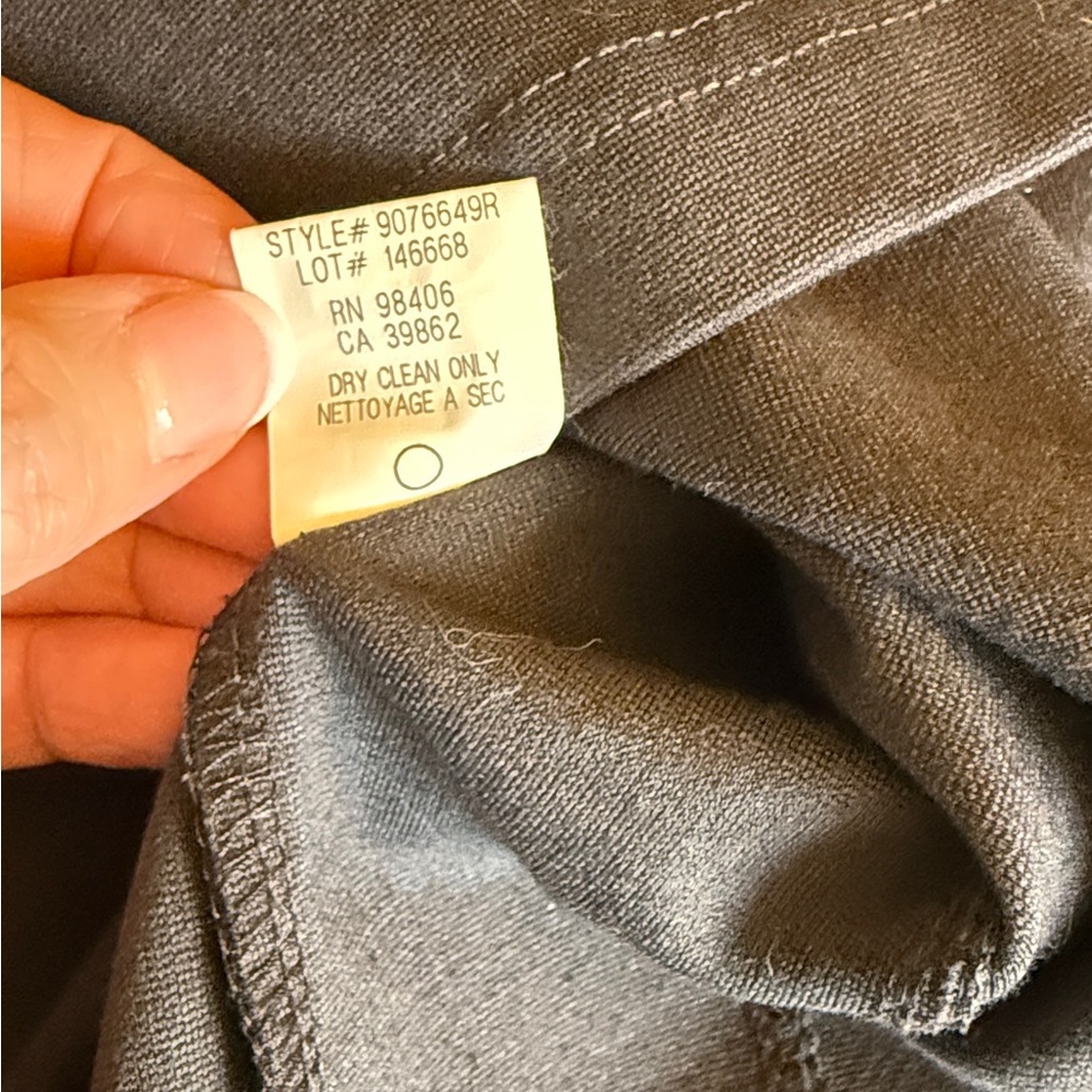 Theory Stretchy Scoop Neck Sheath Dress Gray Wardrobe Basic *EUC* 🇺🇸 Made in USA - Picture 9 of 12
